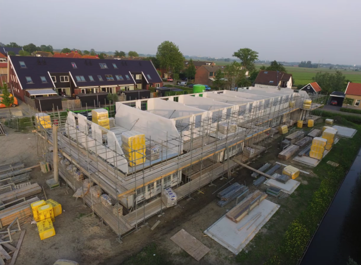 Drone-beelden van de aanbouw van CPO-woningen te Wijngaarden